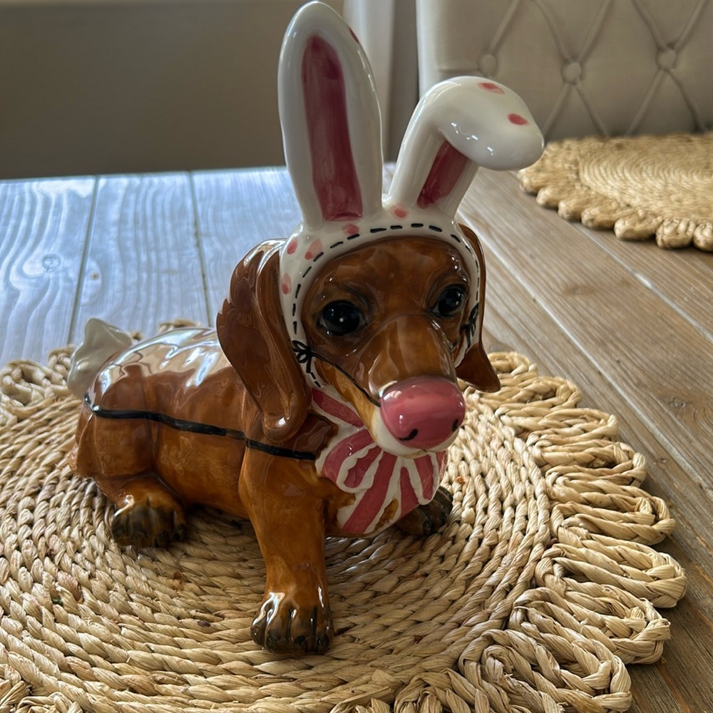 Blue sky Easter Dachshund